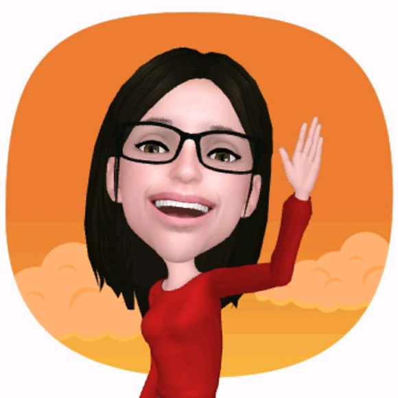 Meet your Posher, Holley - Picture 1 of 1